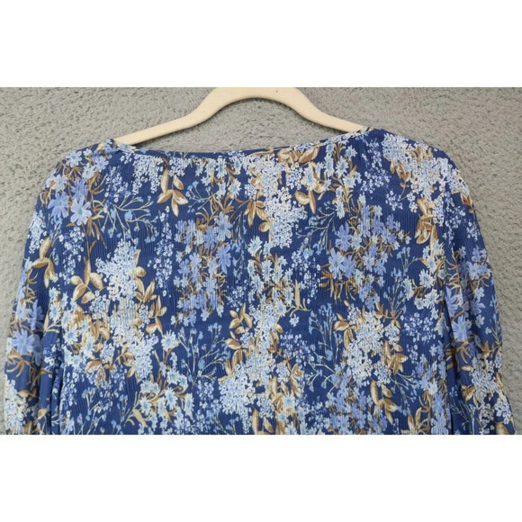 Floral & Ivy Smocked Long Sleeve Silky Babydoll Top-Size Large-Floral-Boho - Picture 10 of 10